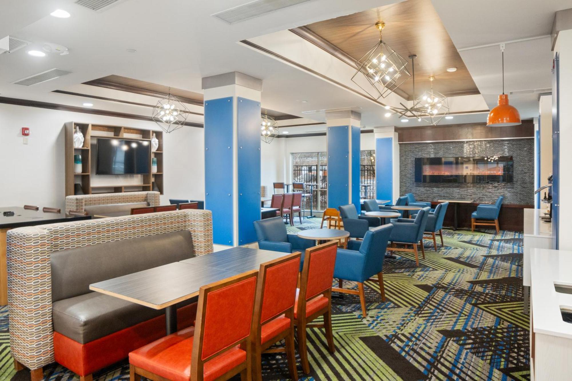 Holiday Inn Express And Suites Stroudsburg-Poconos By Ihg Exterior foto