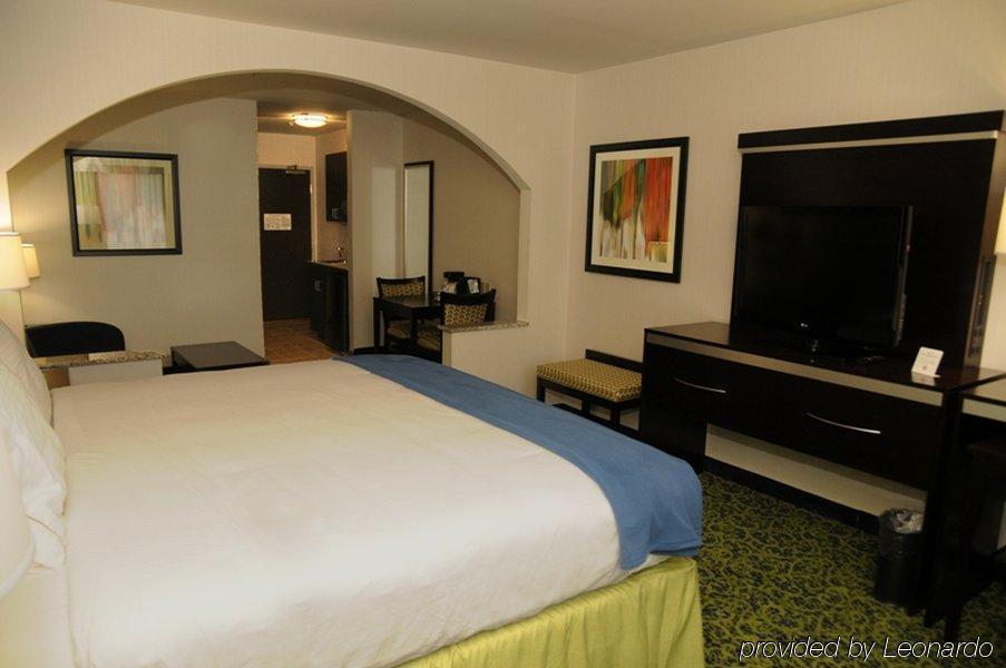 Holiday Inn Express And Suites Stroudsburg-Poconos By Ihg Habitación foto